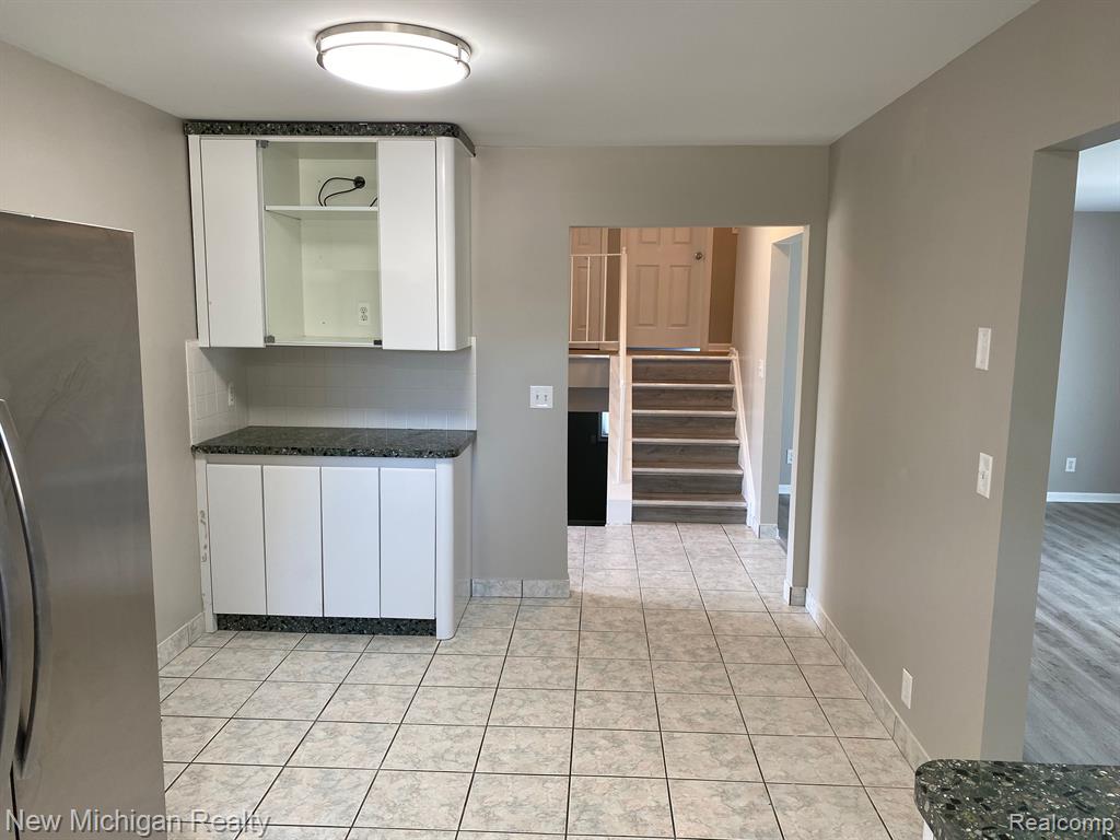 4791 ADMIRAL Drive, Sterling Heights, MI 48310 — Photo 8