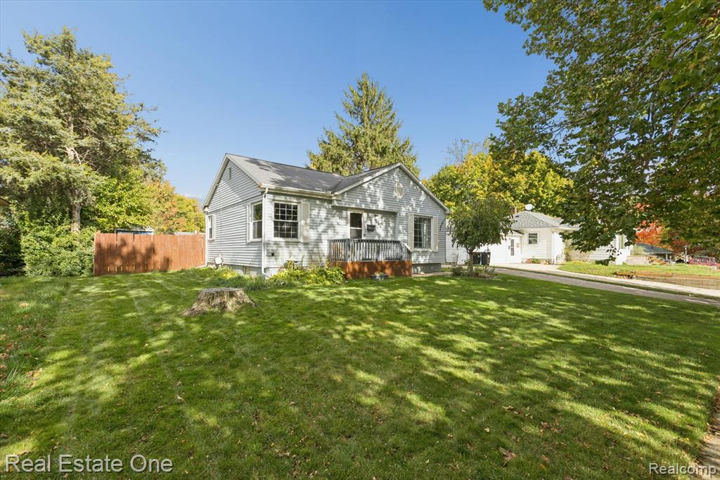 846 W Lincoln Street, Caro, MI 48723 — front exterior