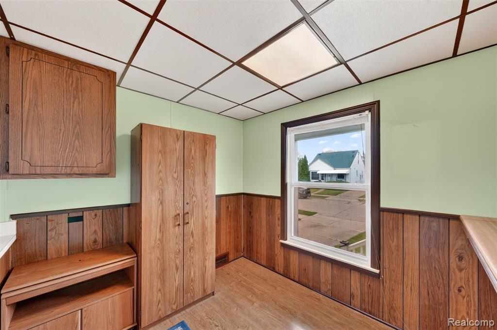 619 Highland Avenue, Lincoln Park, MI 48146 — Photo 10