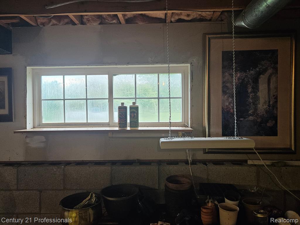 1451 ASHLYN Court, Fowlerville, MI 48836 — Photo 52