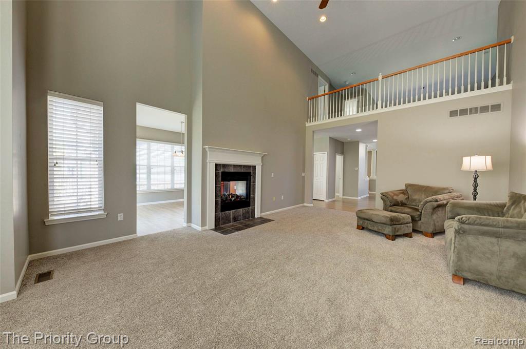 6083 Village Court, Clarkston, MI — Photo 15
