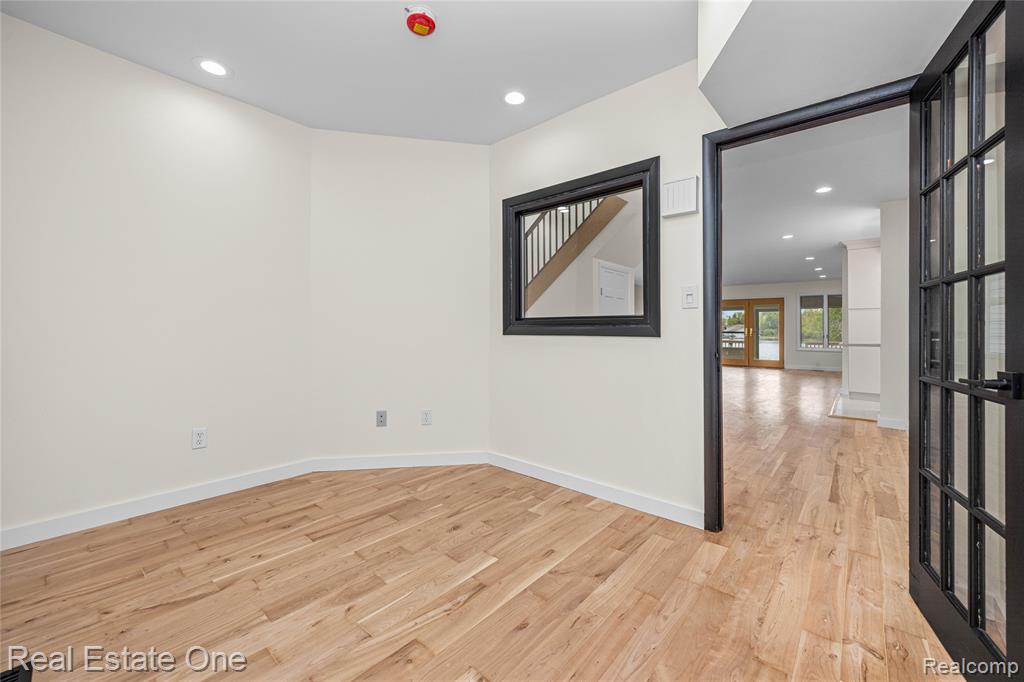 9047 Gale Road, White Lake, MI — Photo 36