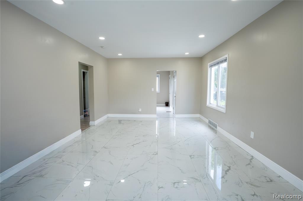 5725 Bingham Street, Dearborn, MI 48126 — Photo 6