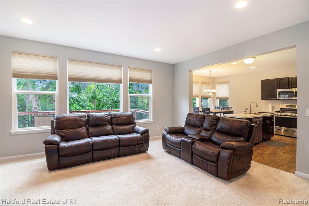 59644 Twin Pines Drive, New Hudson, MI 48165 — Photo 10