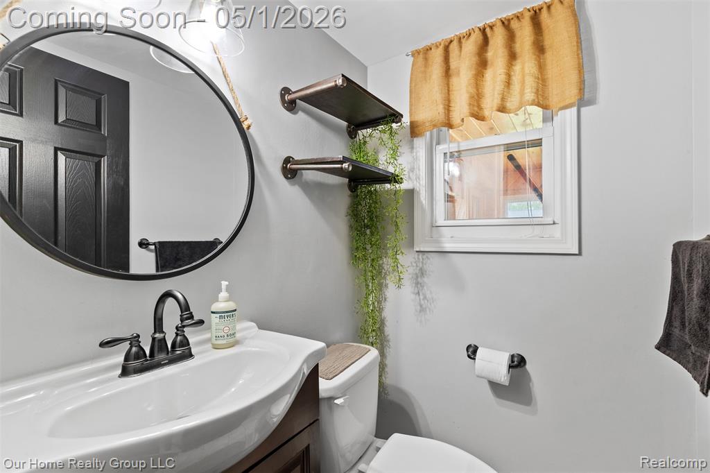 36801 Barr Street, Clinton Twp, MI 48035 — Photo 17