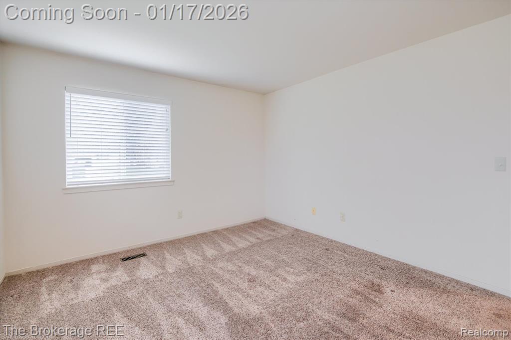 9443 Forestview Circle, Grand Blanc, MI 48439 — Photo 24