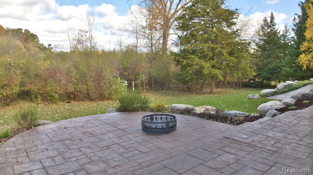 4400 Oak Tree Trail, Fenton, MI 48430 — Photo 56
