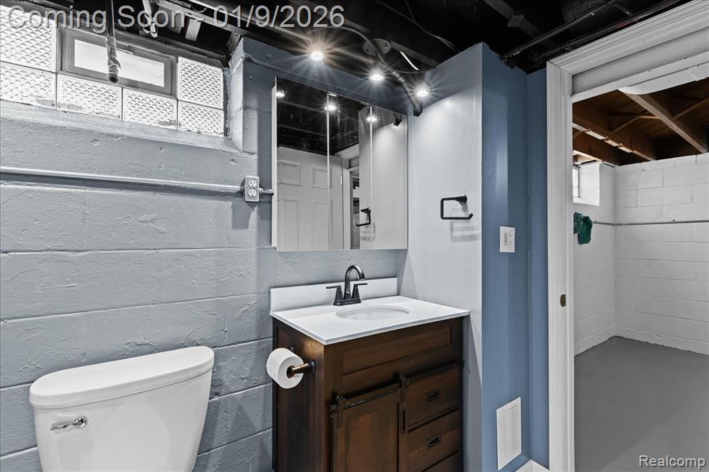 944 Kings Highway, Lincoln Park, MI 48146 — Photo 24