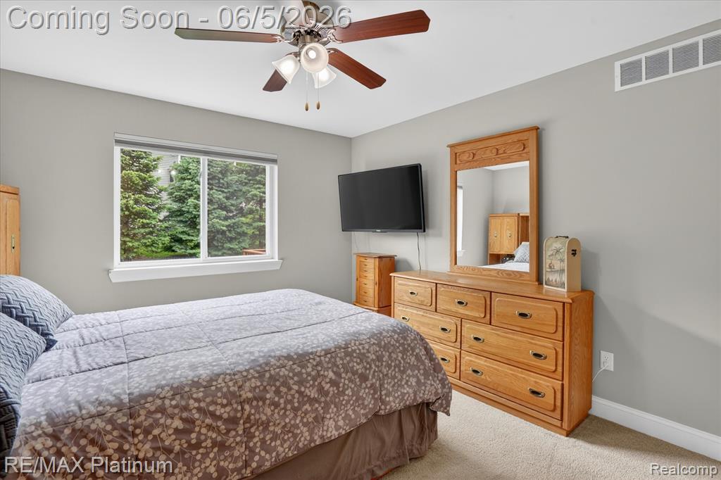 465 Hosta, 082, Howell, MI 48843 — Photo 21