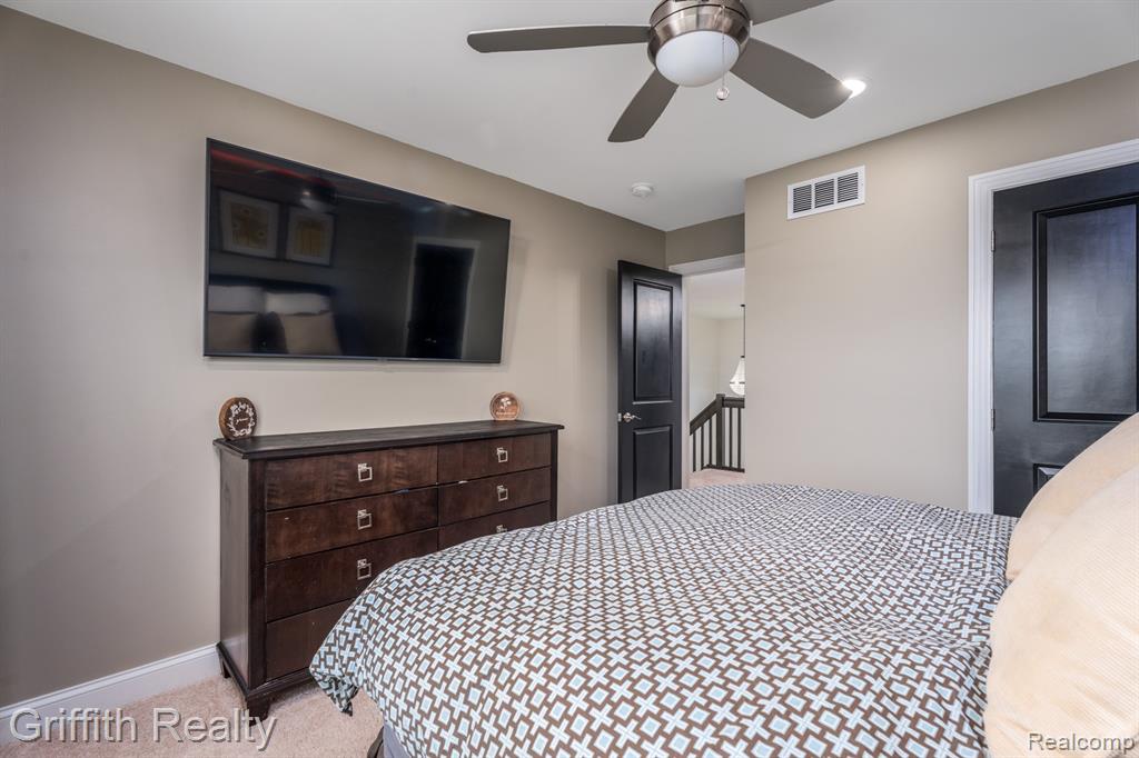 9869 Dartmouth Road Road, Clarkston, MI 48348 — Photo 36