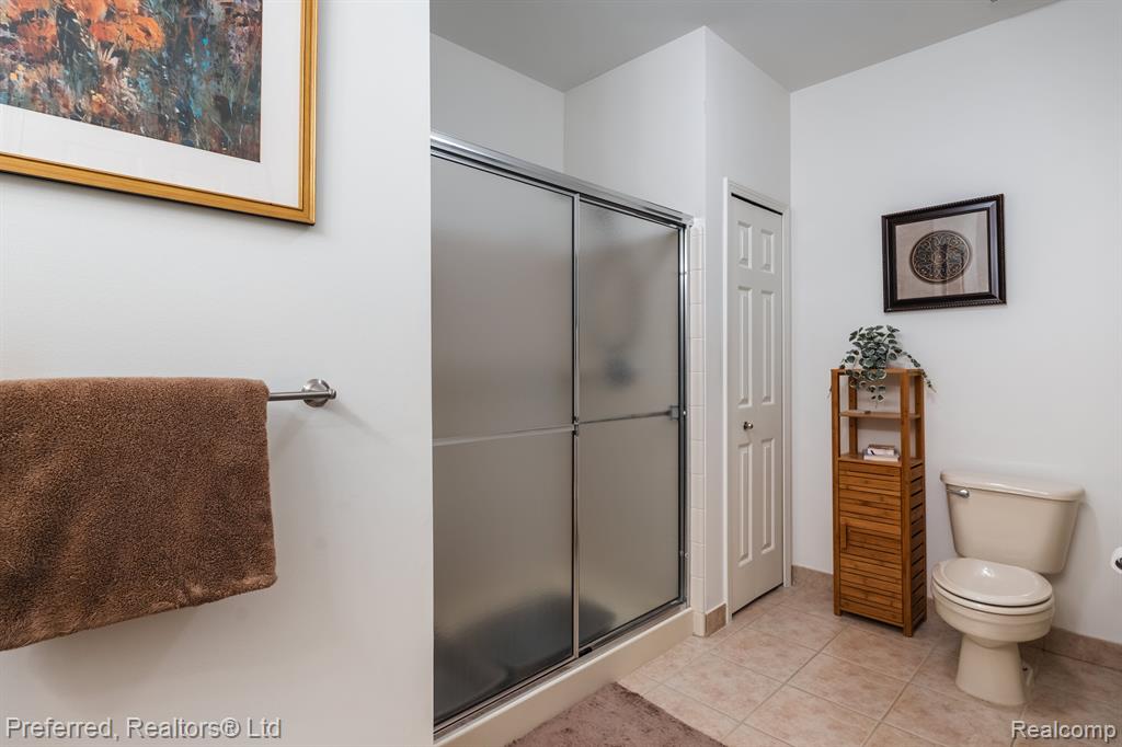 2191 PINECROFT Drive, Canton, MI 48188 — Photo 15
