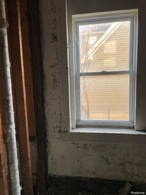 514 ALGER Street, Detroit, MI 48202 — Photo 10