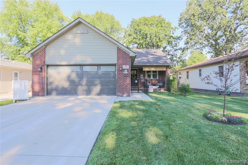 39567 Macomber Street, Harrison Township, MI — front exterior