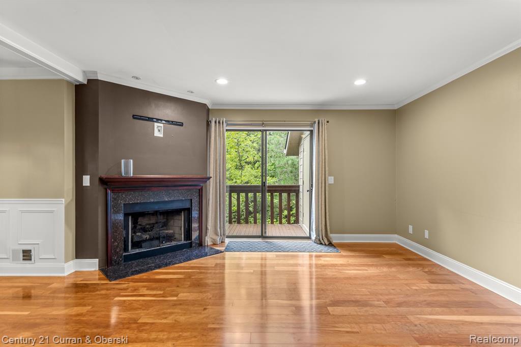11865 SYCAMORE Drive, 31, Plymouth, MI 48170 — Photo 9