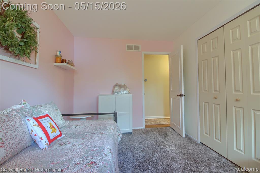 5866 Willow Creek Drive, Canton, MI 48187 — Photo 24