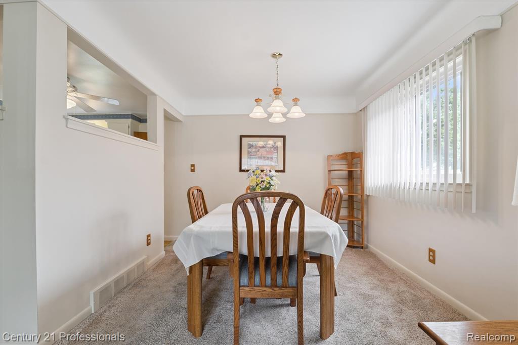 9022 Winston, Redford, MI 48239 — Photo 17
