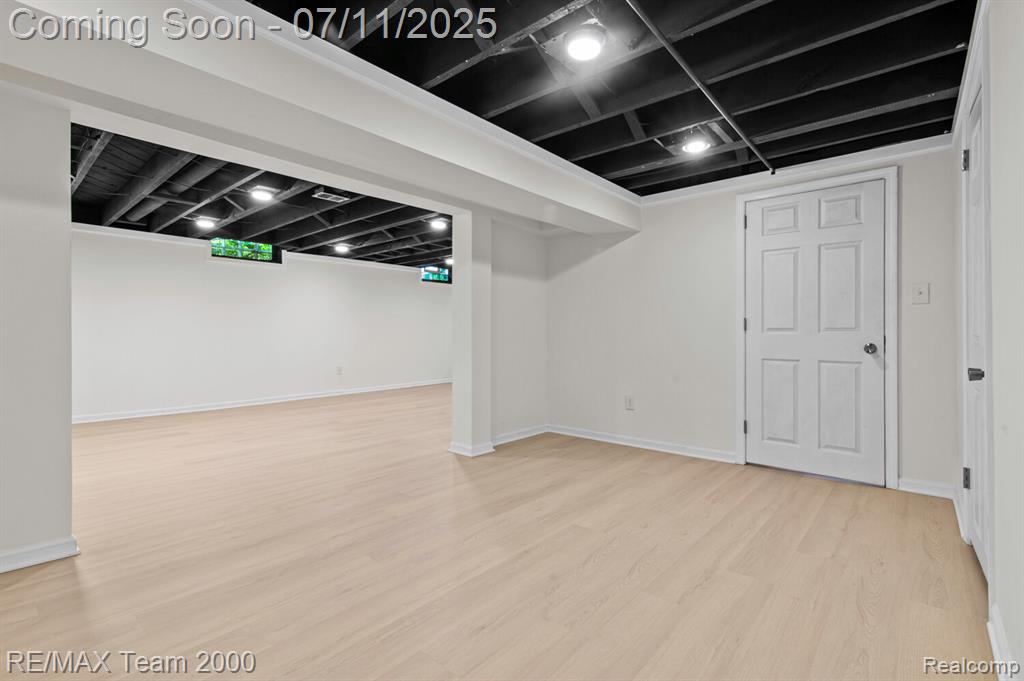 9756 Buckingham Avenue, Allen Park, MI 48101 — Photo 20