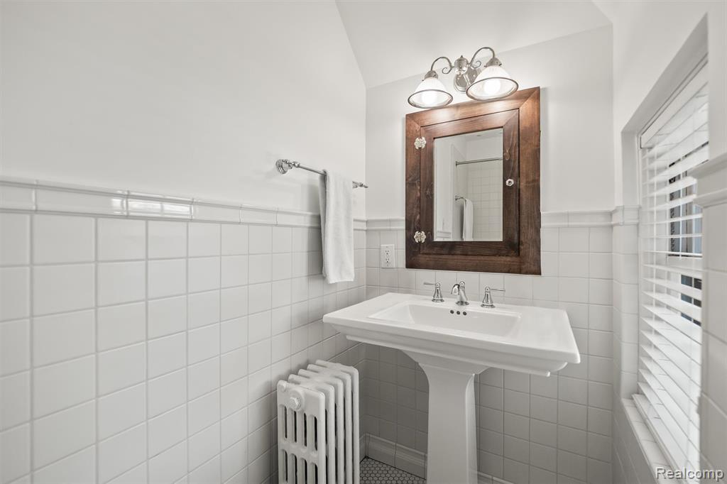 2026 Norway Road, Ann Arbor, MI 48104 — Photo 27