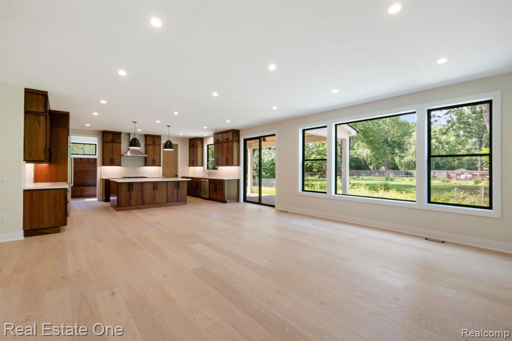 4016 W Webster Road, Royal Oak, MI 48073 — Photo 8