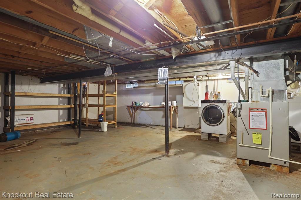 13098 SEYMOUR Road, Montrose, MI 48457 — Photo 33