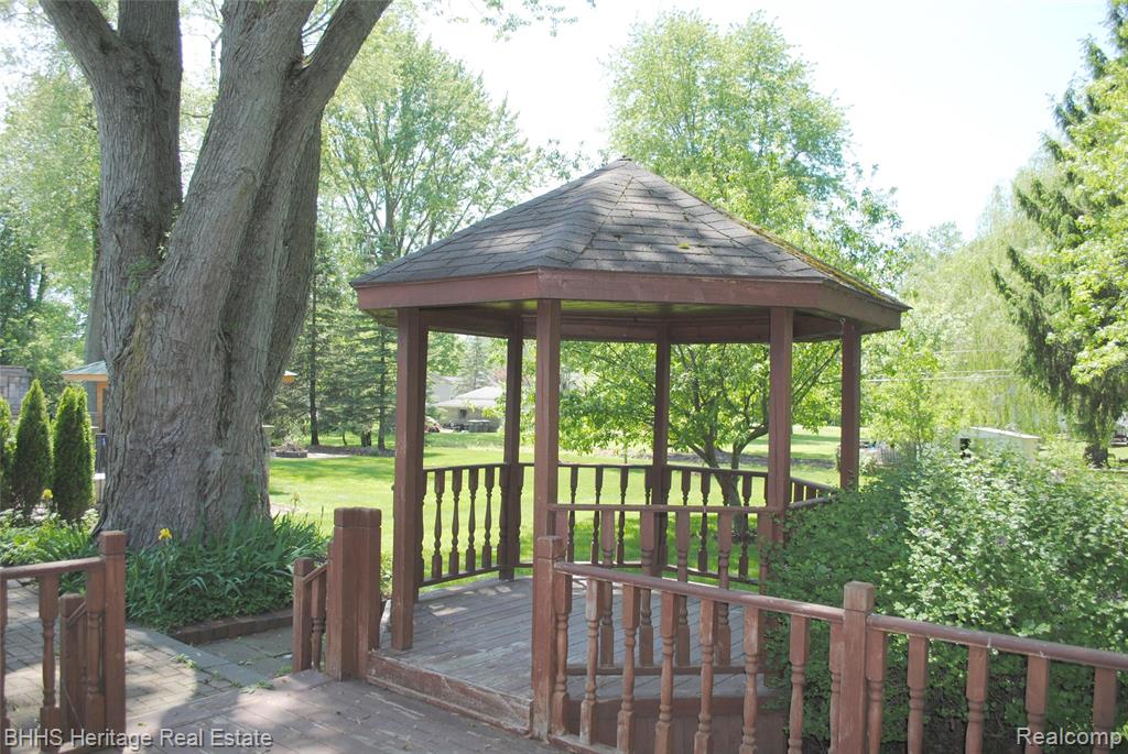 15507 Park Lane, Plymouth, MI 48170 — Photo 23