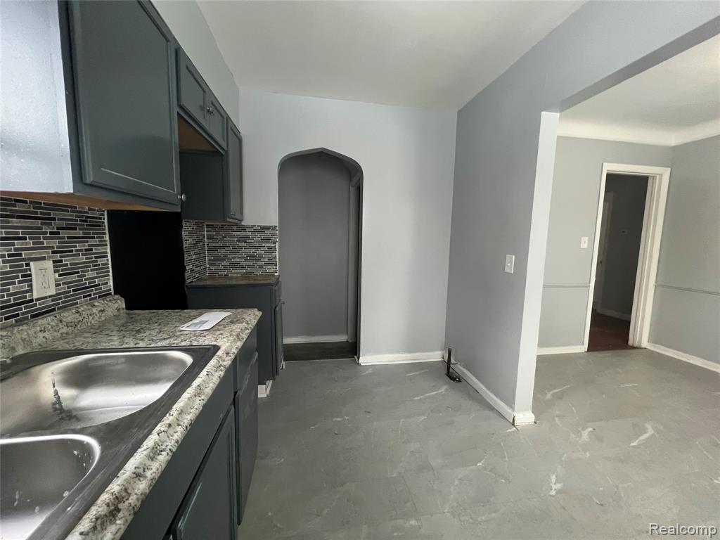 20100 Appoline Street, Detroit, MI 48235 — Photo 8
