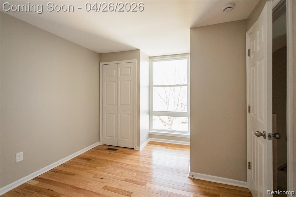 2011 Thornhill Place, Detroit, MI 48207 — Photo 17
