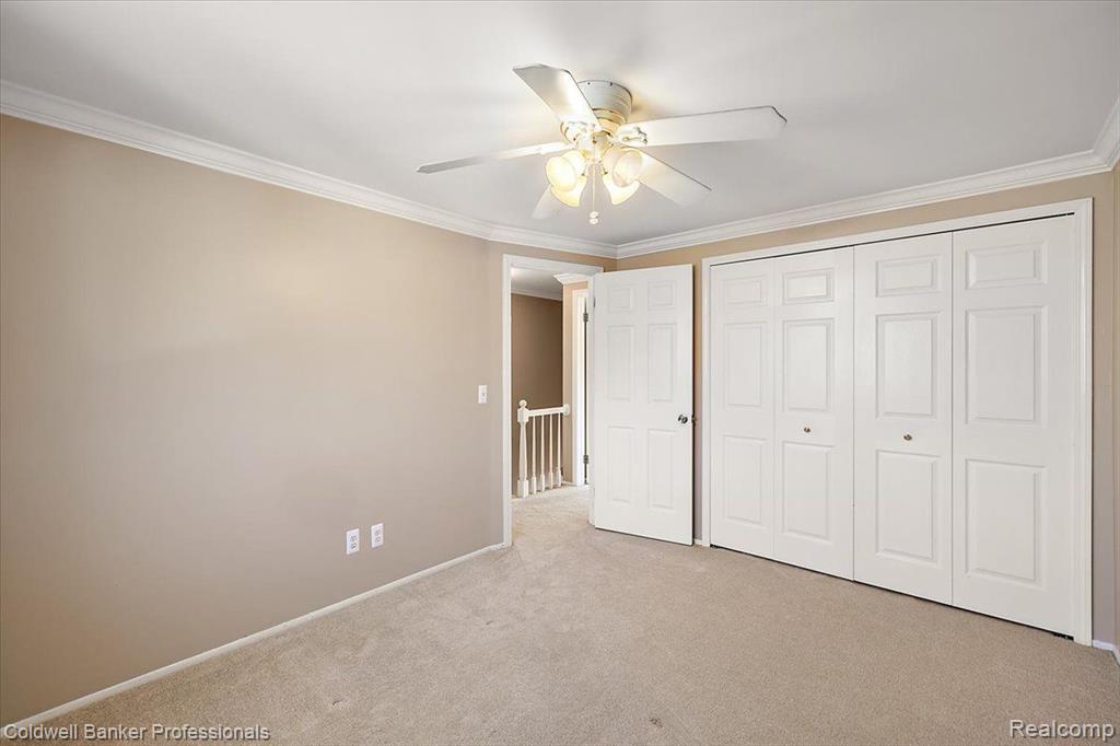 9485 BAYWOOD Drive, Plymouth, MI 48170 — Photo 33