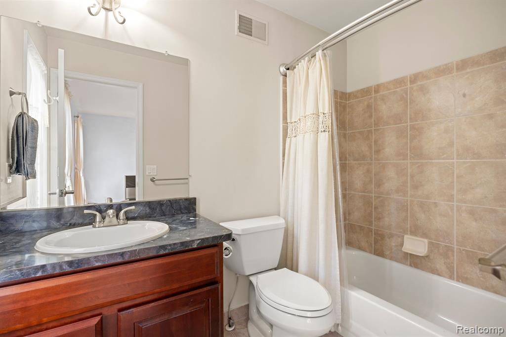 6307 WILDWOOD Lane, West Bloomfield, MI 48324 — Photo 40