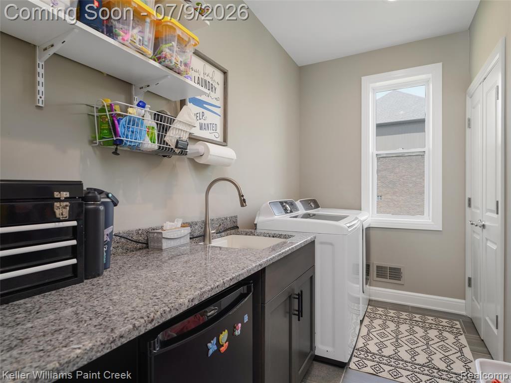 2100 Shane Court, Oxford, MI 48370 — Photo 25