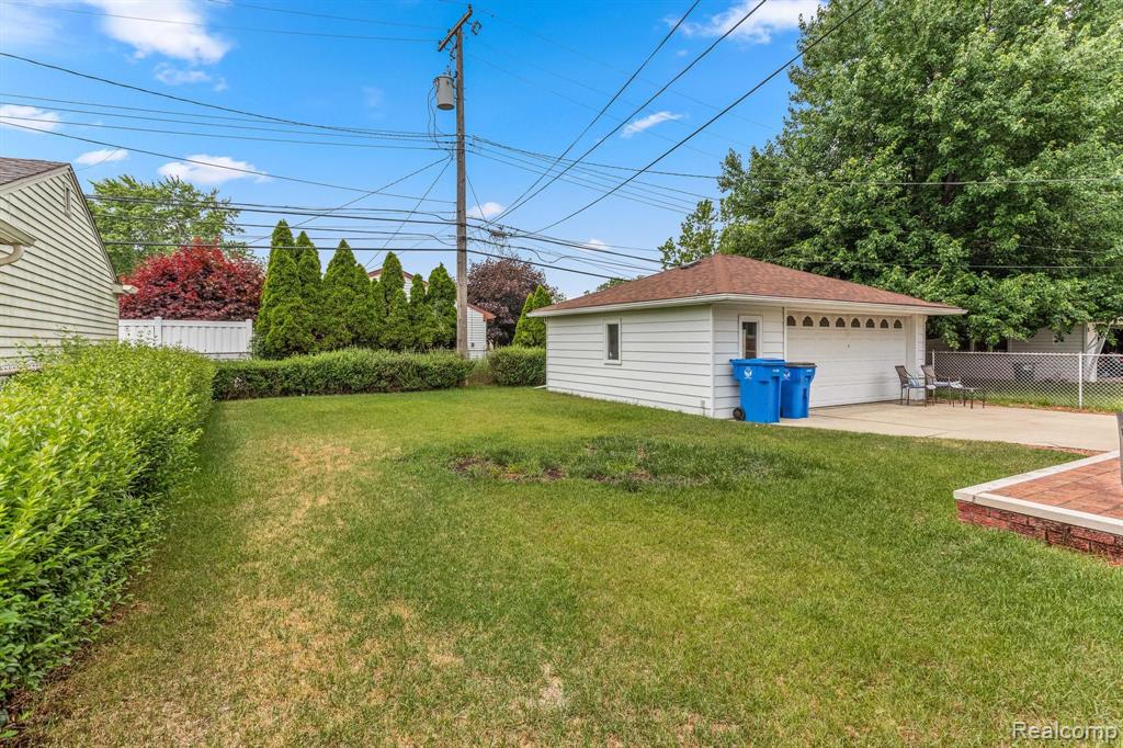 6125 ARDMORE, Dearborn Heights, MI 48127 — Photo 36