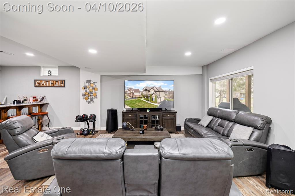 42756 Winding Pond Trail, Belleville, MI 48111 — Photo 57