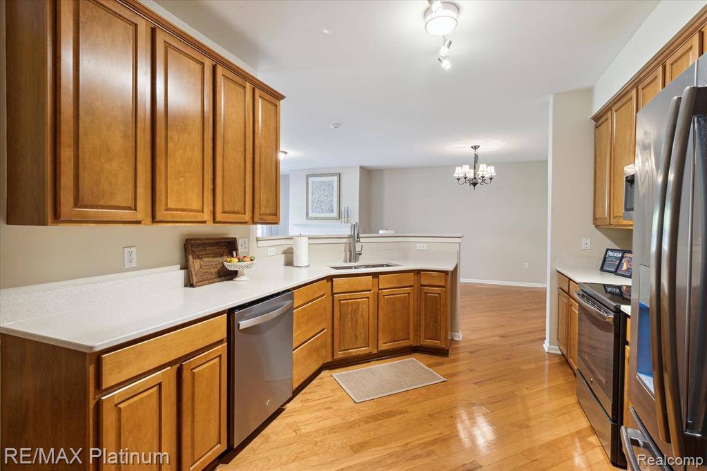 4014 ELIZABETH Avenue, Canton, MI 48188 — Photo 9