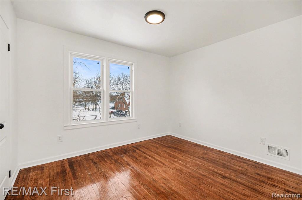 5577 Chalmers Street, Detroit, MI 48213 — Photo 13