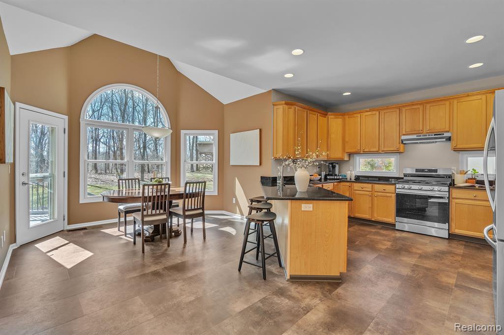 4788 WINDSWEPT Drive, Milford, MI 48380 — Photo 18