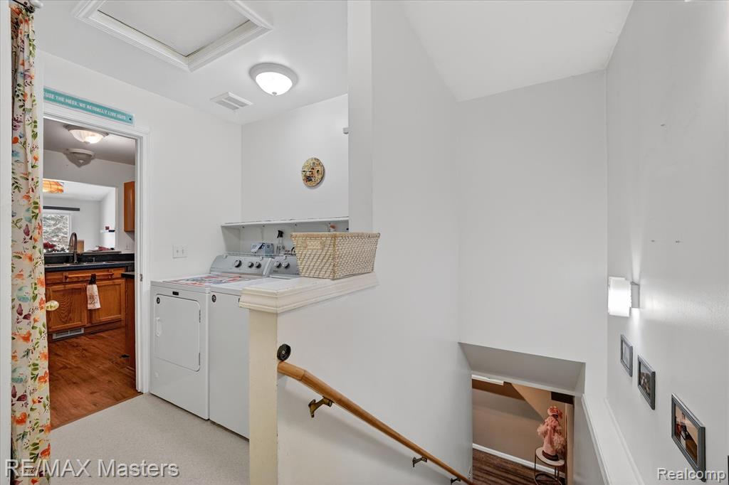 25409 Willowbrook Court, Flat Rock, MI 48134 — Photo 17