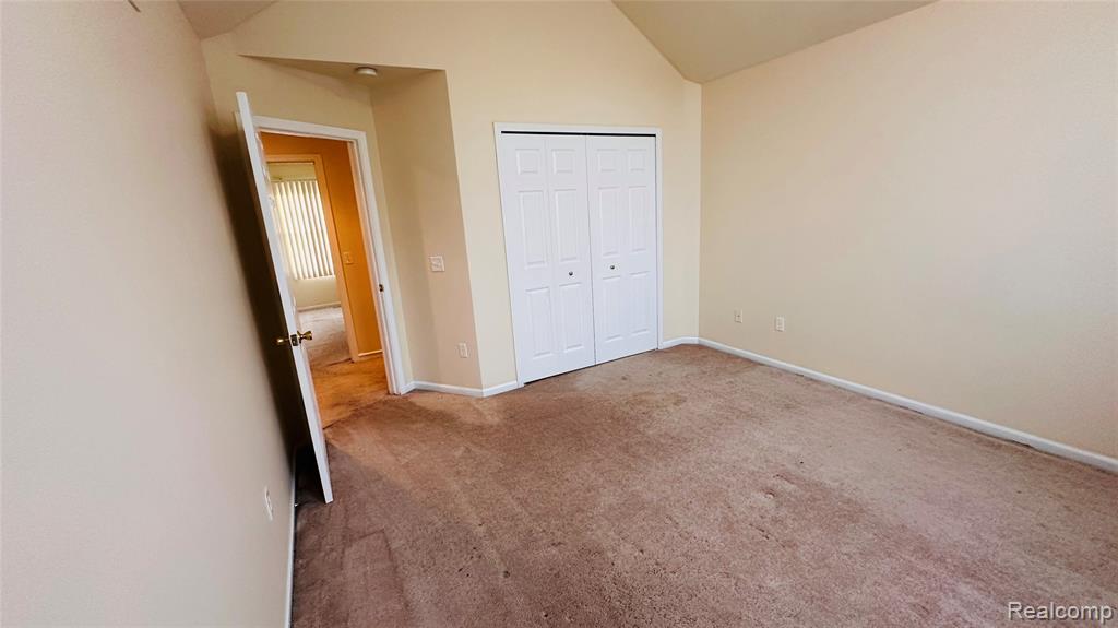 7655 JEWELL Ter, West Bloomfield, MI 48323 — Photo 19