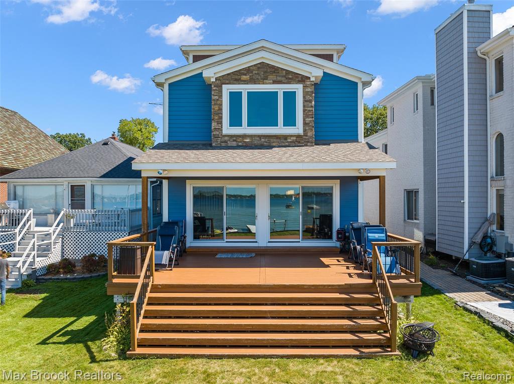 2022 Willow Beach Street, Keego Harbor, MI 48320 — Photo 24