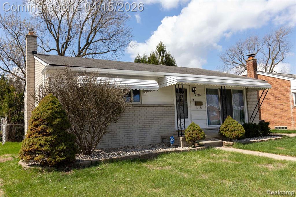 29361 Mark Avenue, Madison Heights, MI 48071 — Photo 26
