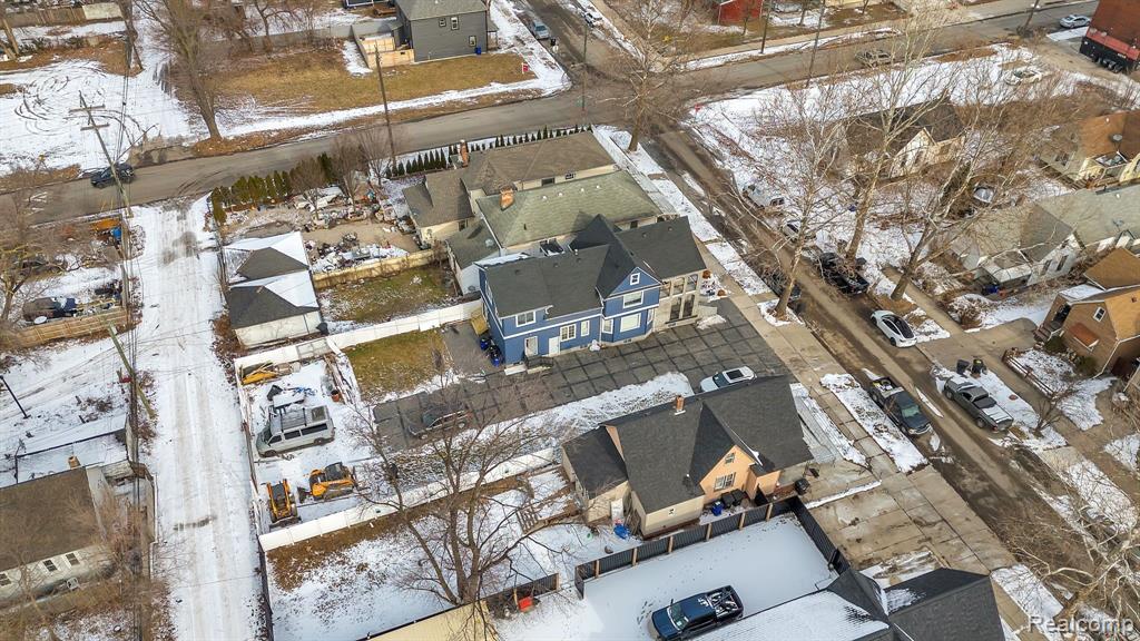 1177 MCKINSTRY Street, Detroit, MI 48209 — Photo 9