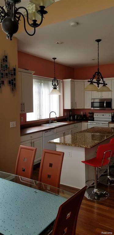 48280 ELMWOOD Drive, Shelby Twp, MI 48315 — Photo 31