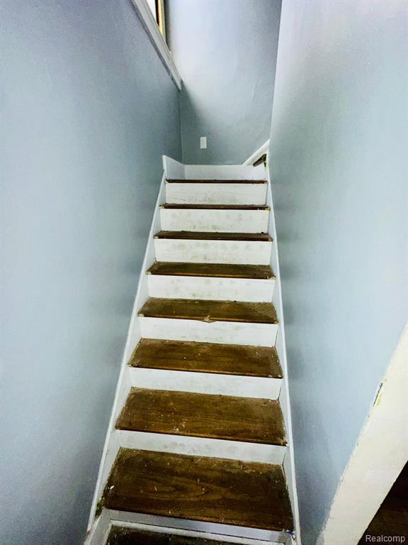9252 WARD Street, Detroit, MI 48228 — Photo 14