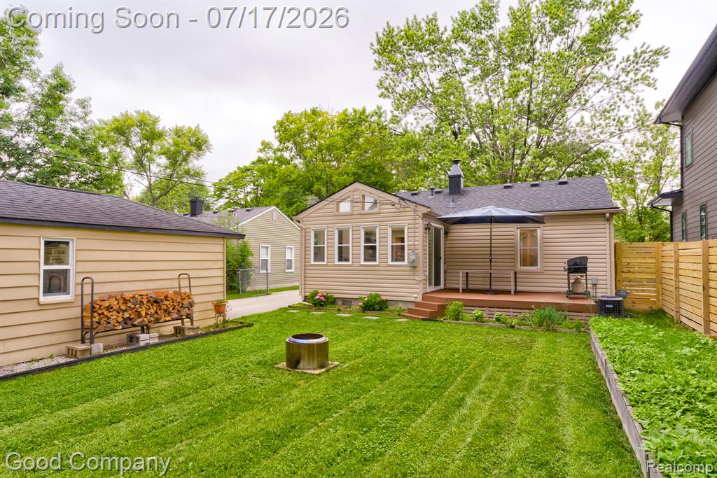 4102 Elmhurst Avenue, Royal Oak, MI 48073 — Photo 24