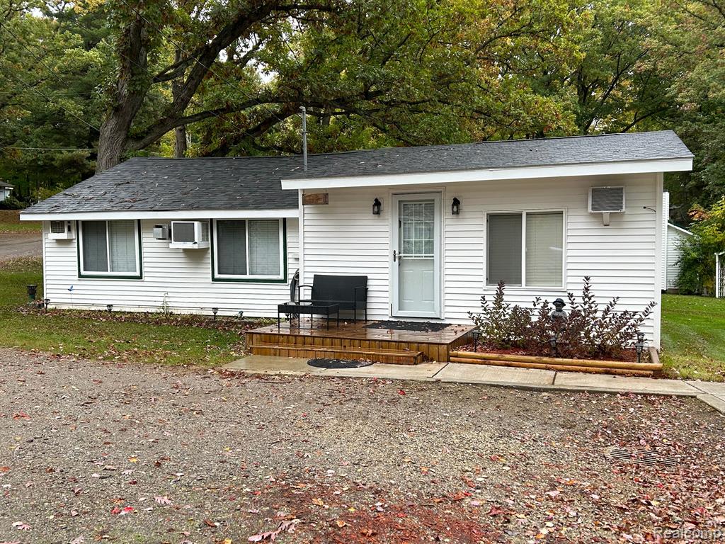 1249 N CROOKED LAKE Drive, Lake, MI 48632 — Photo 42