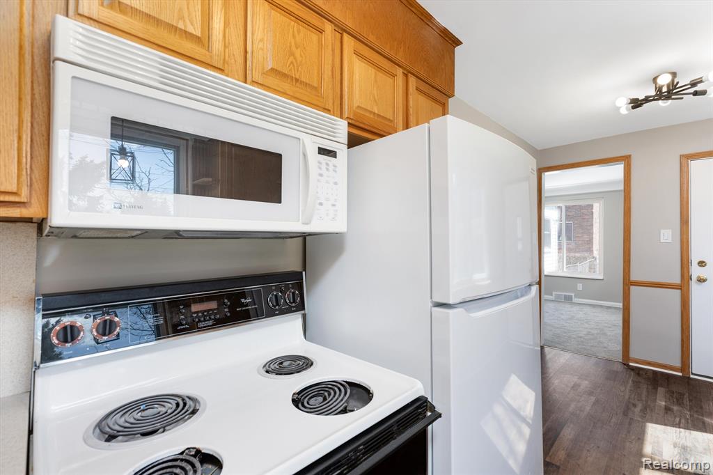7258 COOLIDGE, Center Line, MI 48015 — Photo 23