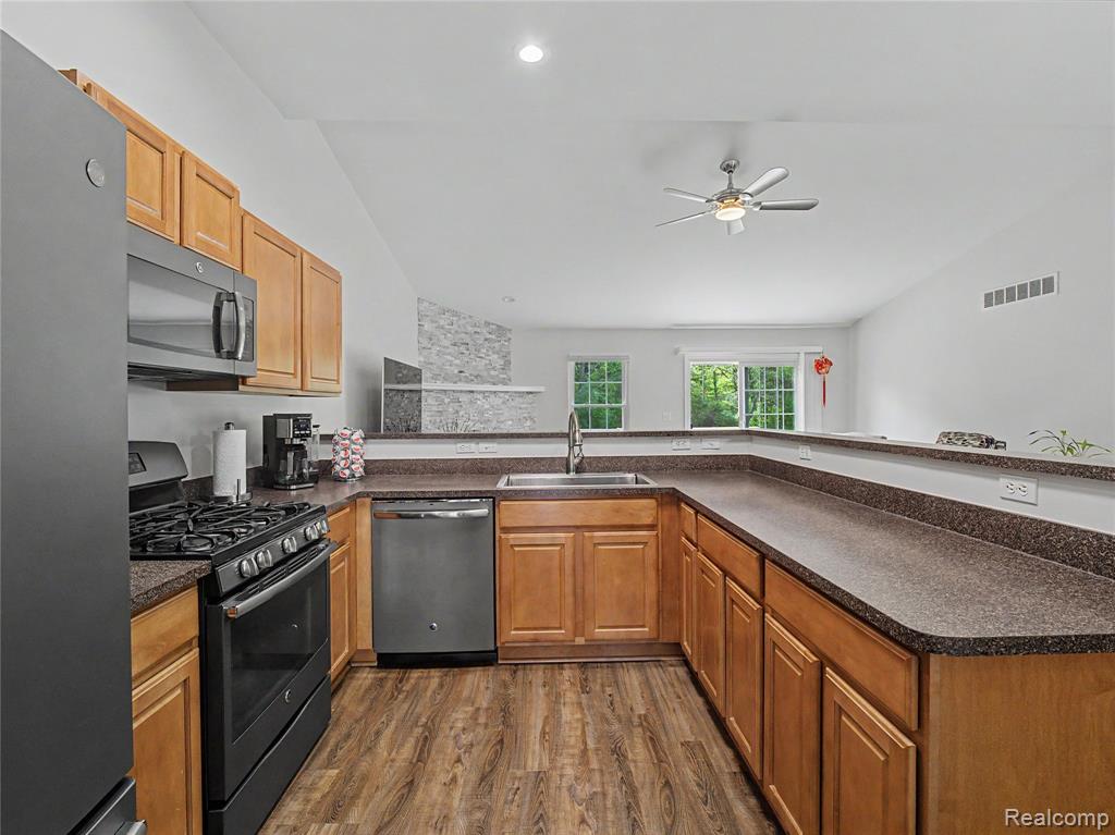 2263 Crystal Crossing Drive, Howell, MI 48843 — Photo 6