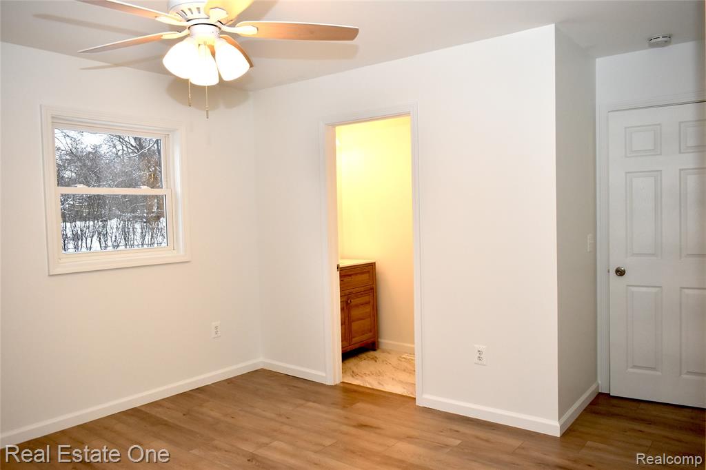 825 Ferley Street, Lansing, MI 48911 — Photo 20