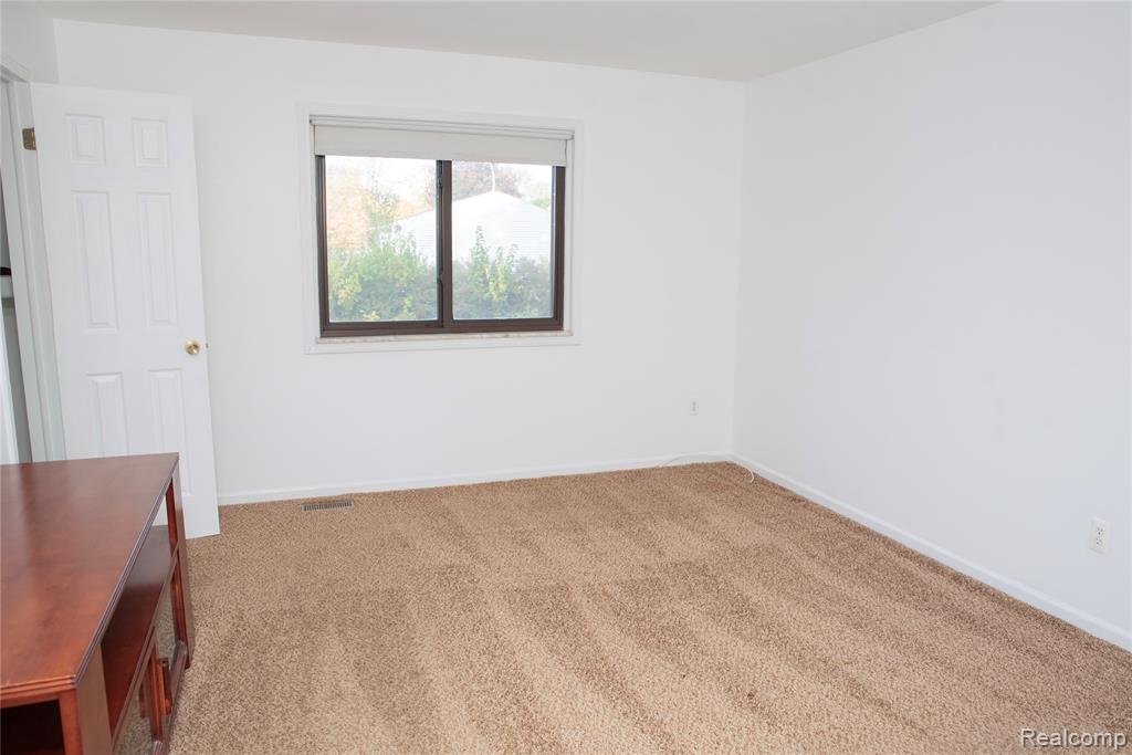 21664 Hall Road, Woodhaven, MI 48183 — Photo 21