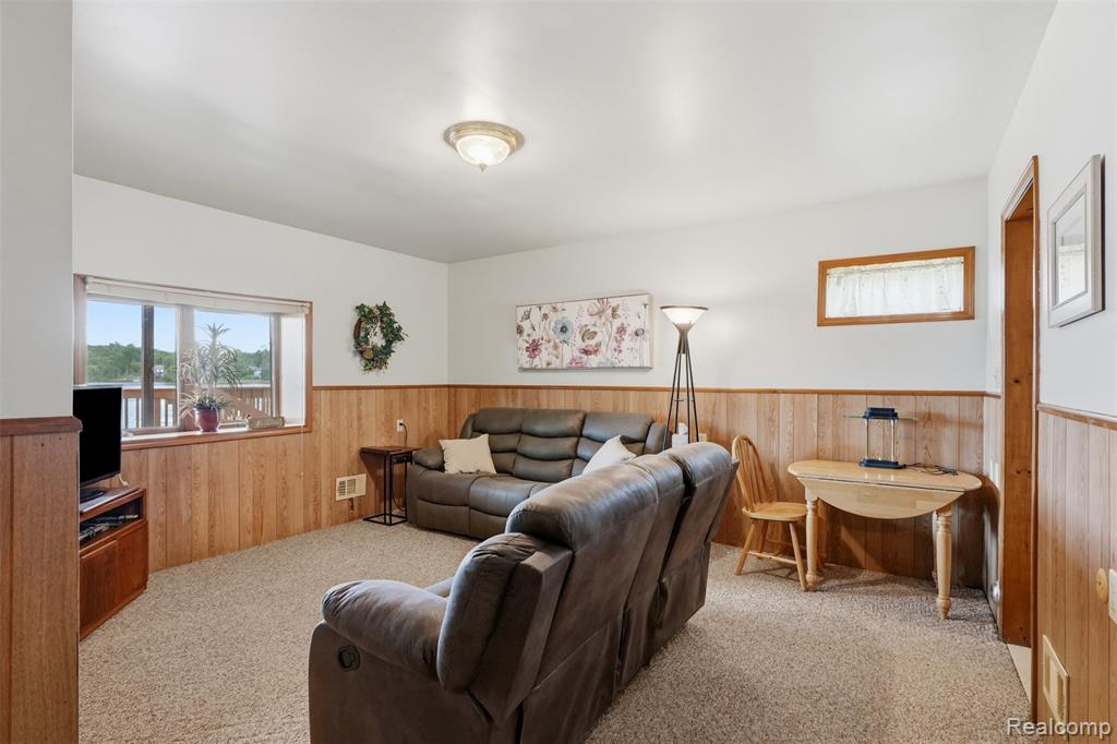 11044 Grand River Avenue, Brighton, MI 48116 — Photo 19