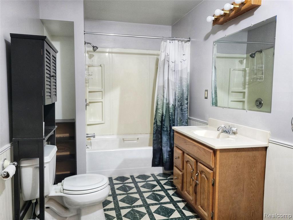 1435 121st Avenue, Hopkins, MI 49328 — Photo 12
